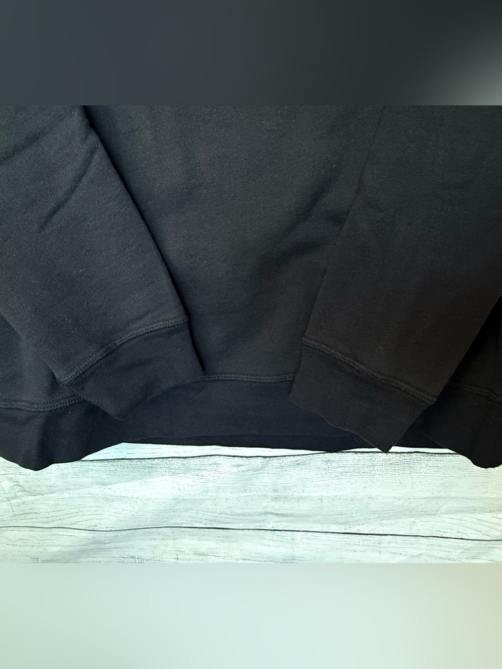 Everlane Black Pullover Sweater size M - Picture 3 of 8